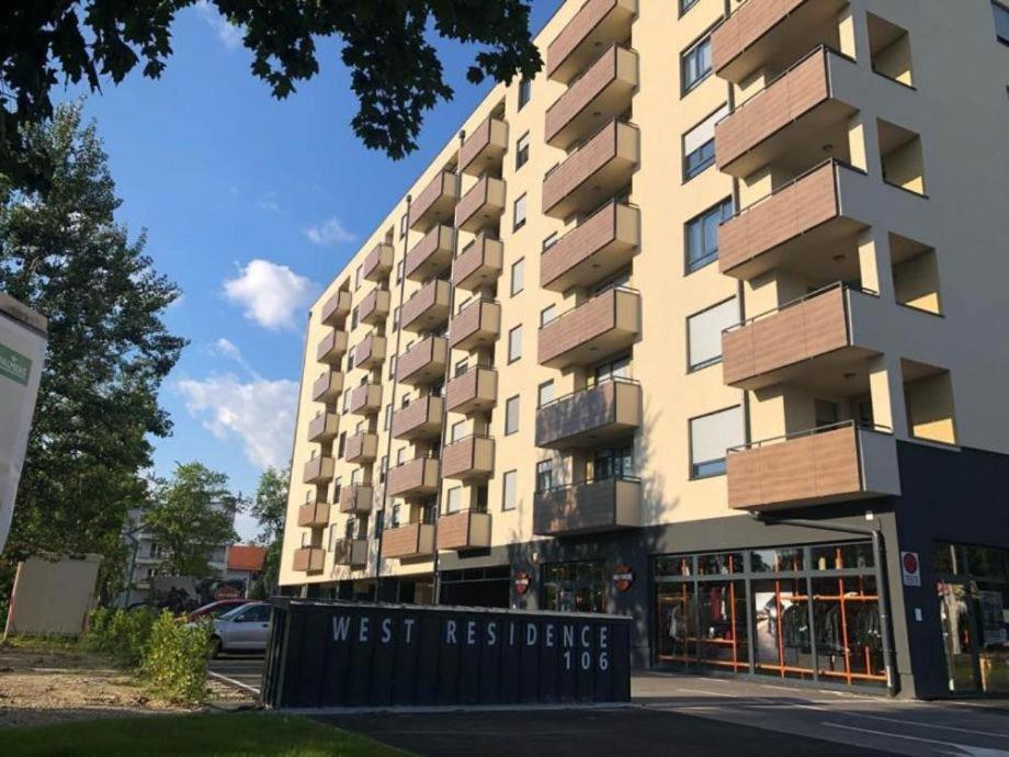 Studio Apartman Krila Wings- Parking In Garage Zagreb Dış mekan fotoğraf